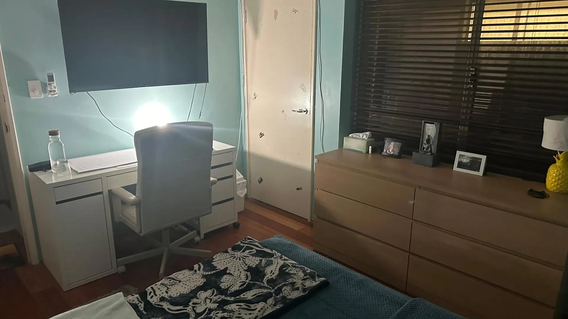 Проживание в семье Radhe Room Перт